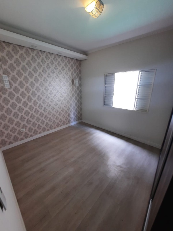 Casa à venda e aluguel com 3 quartos, 150m² - Foto 17