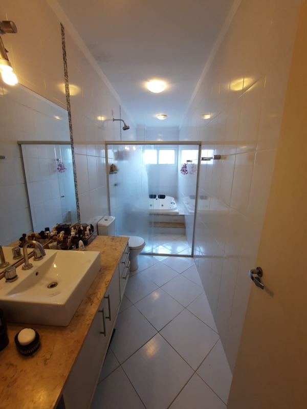 Casa à venda com 3 quartos, 250m² - Foto 34