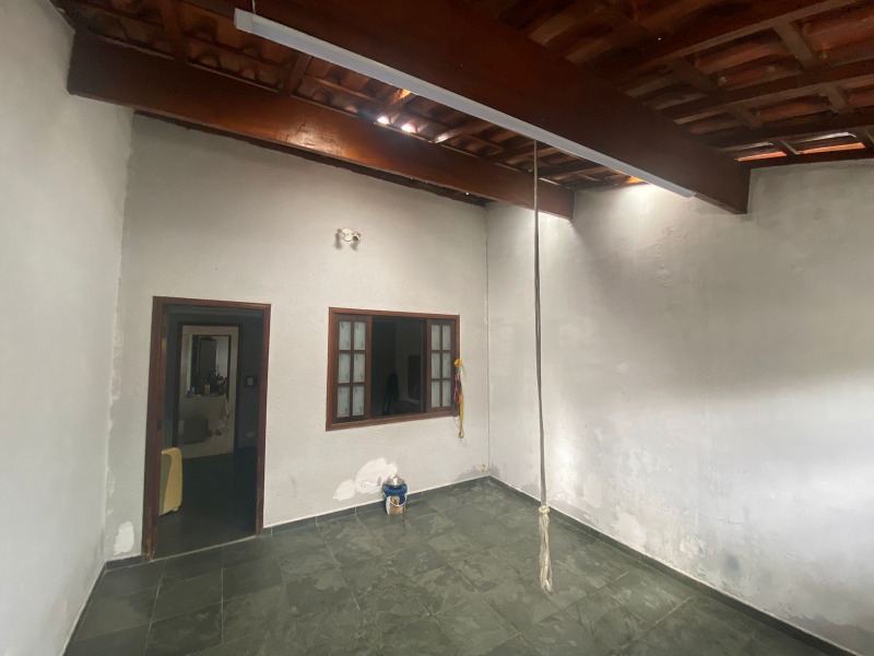 Casa à venda com 3 quartos, 249m² - Foto 18