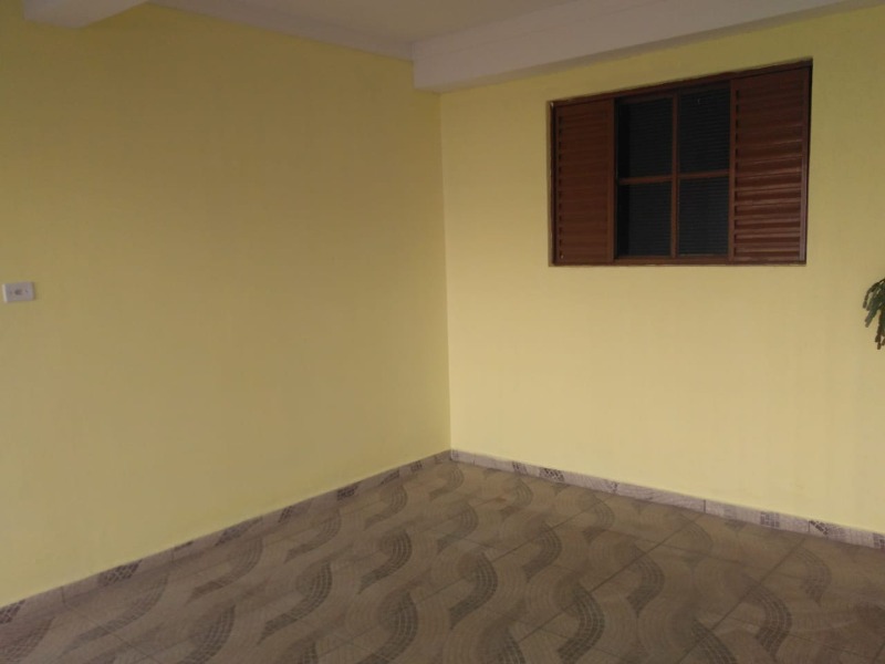 Casa à venda com 2 quartos, 140m² - Foto 5