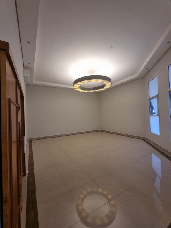 Casa à venda com 4 quartos, 342m² - Foto 6