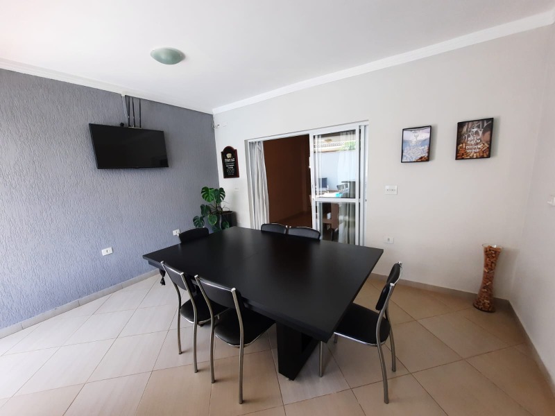 Casa à venda com 3 quartos, 250m² - Foto 13