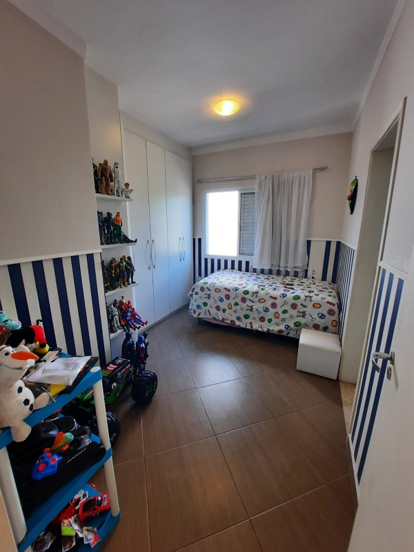 Casa à venda com 3 quartos, 250m² - Foto 35