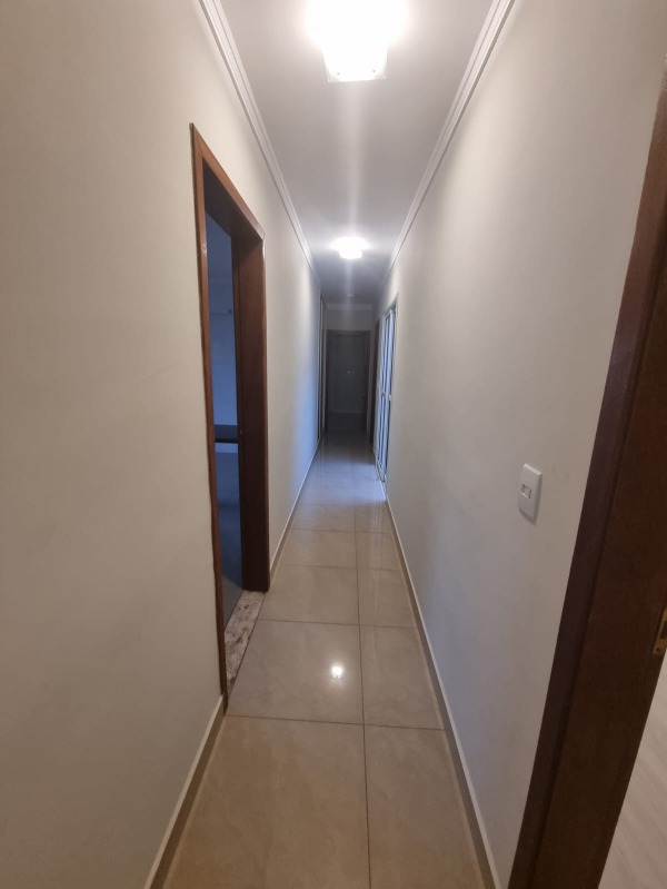 Casa à venda com 4 quartos, 342m² - Foto 9