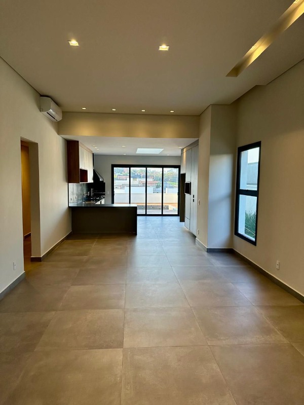 Casa à venda com 3 quartos, 360m² - Foto 10