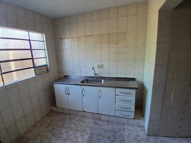 Casa à venda com 2 quartos - Foto 4