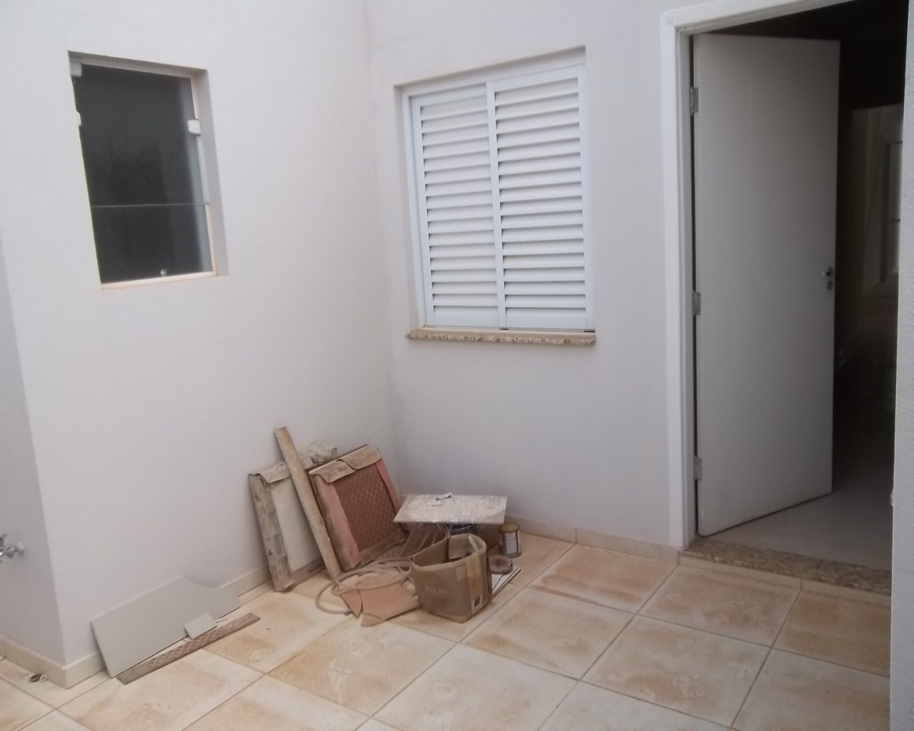 Casa à venda com 3 quartos, 130m² - Foto 16