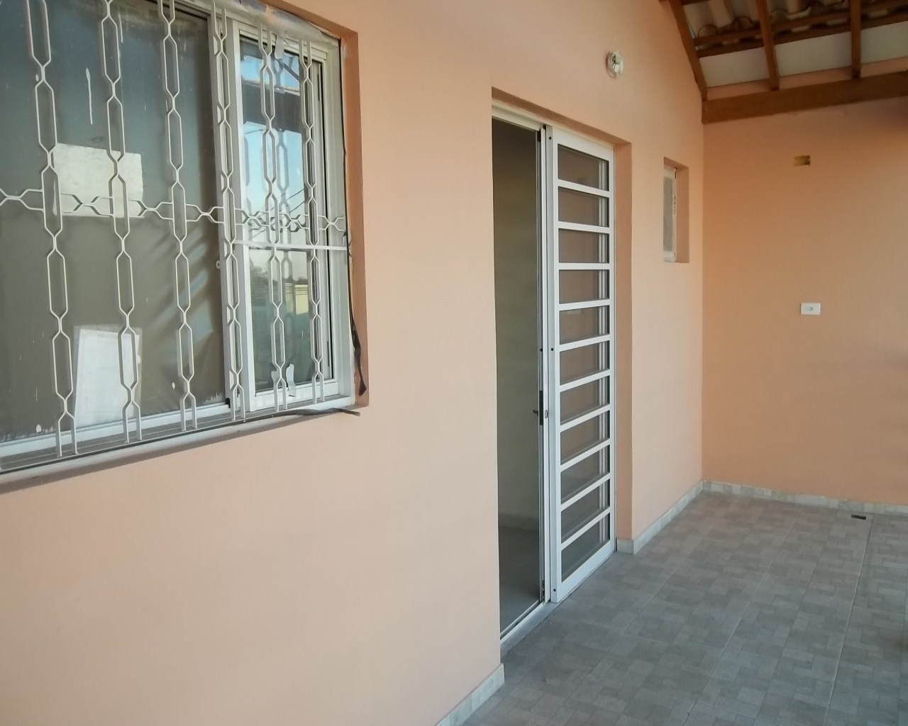 Casa à venda com 3 quartos, 160m² - Foto 2