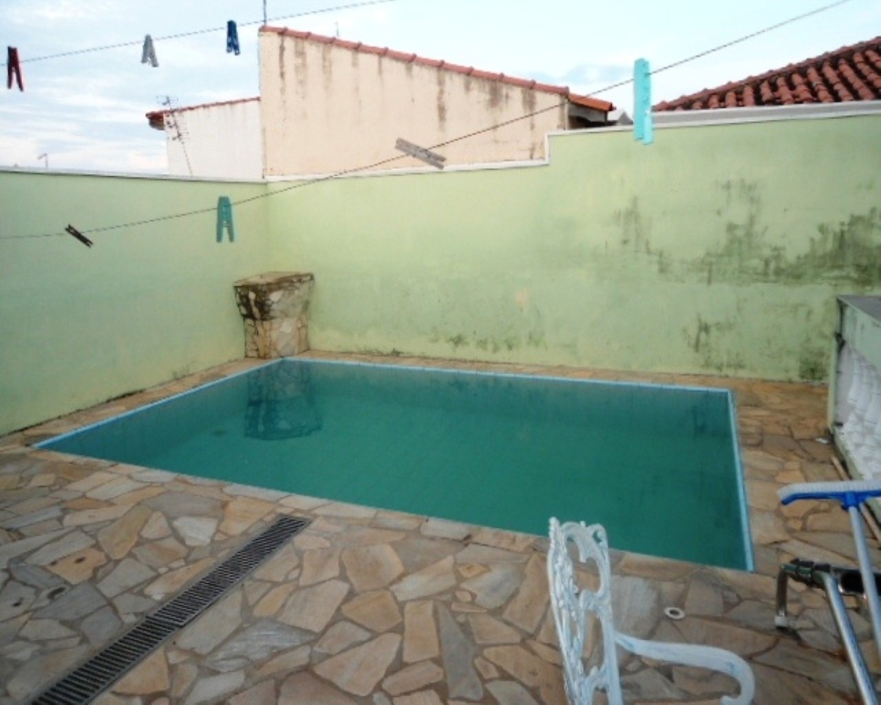 Casa à venda com 3 quartos, 400m² - Foto 2