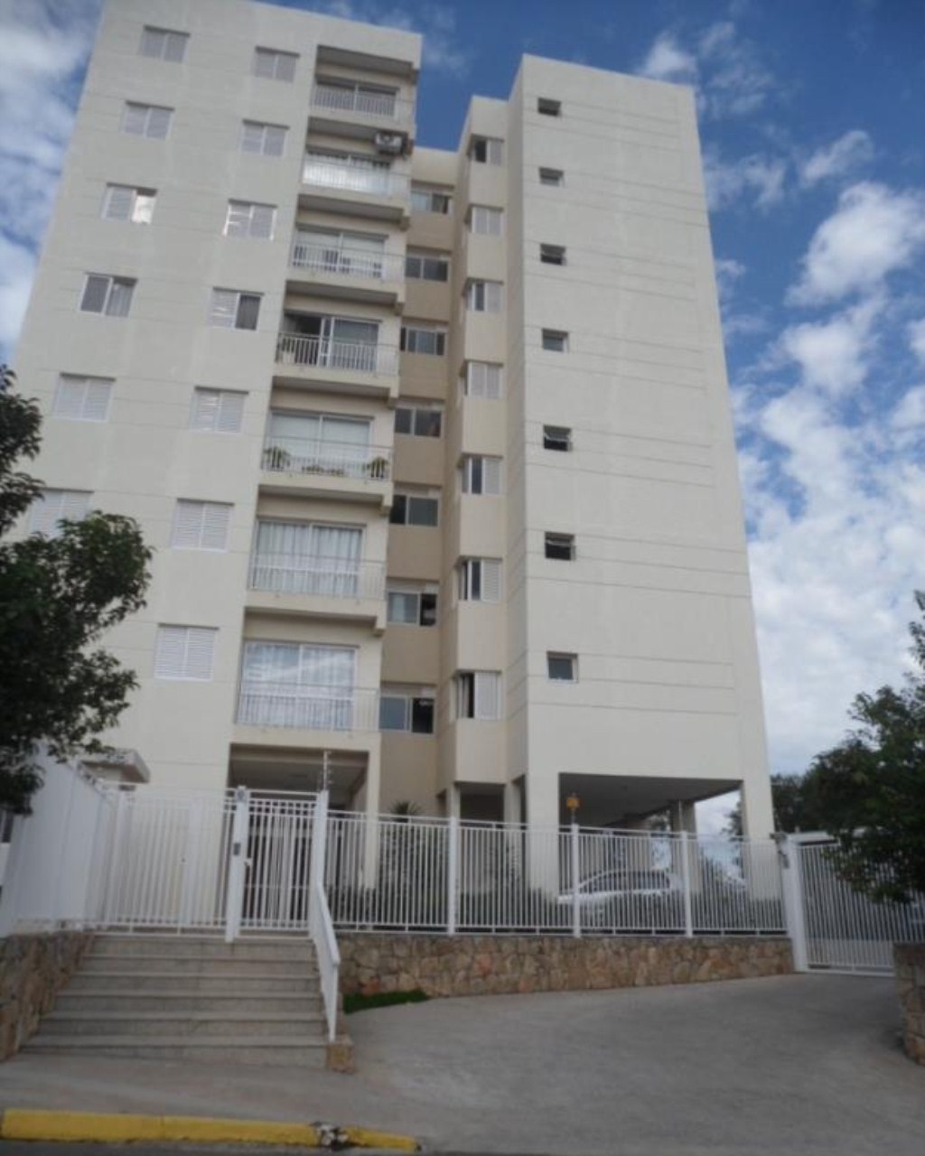 Apartamento à venda com 3 quartos, 76m² - Foto 4