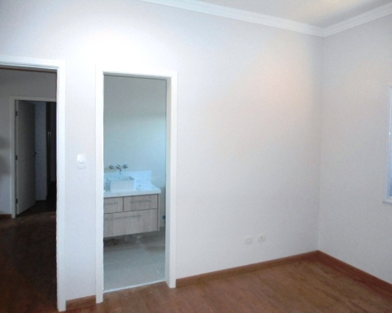 Casa à venda com 4 quartos, 285m² - Foto 16