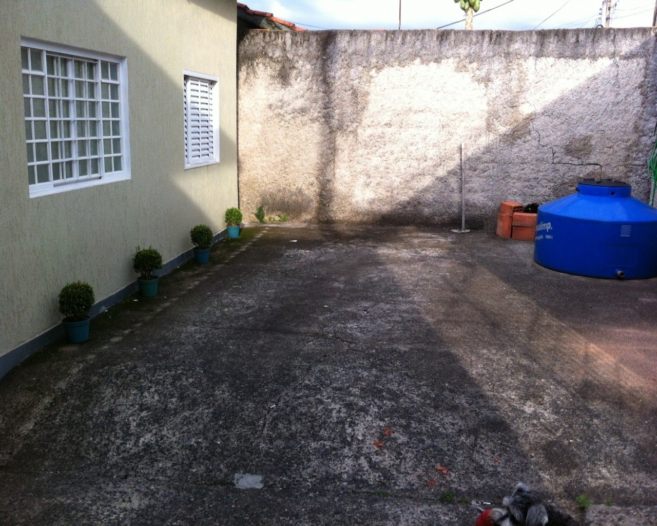 Casa à venda com 3 quartos, 104m² - Foto 2