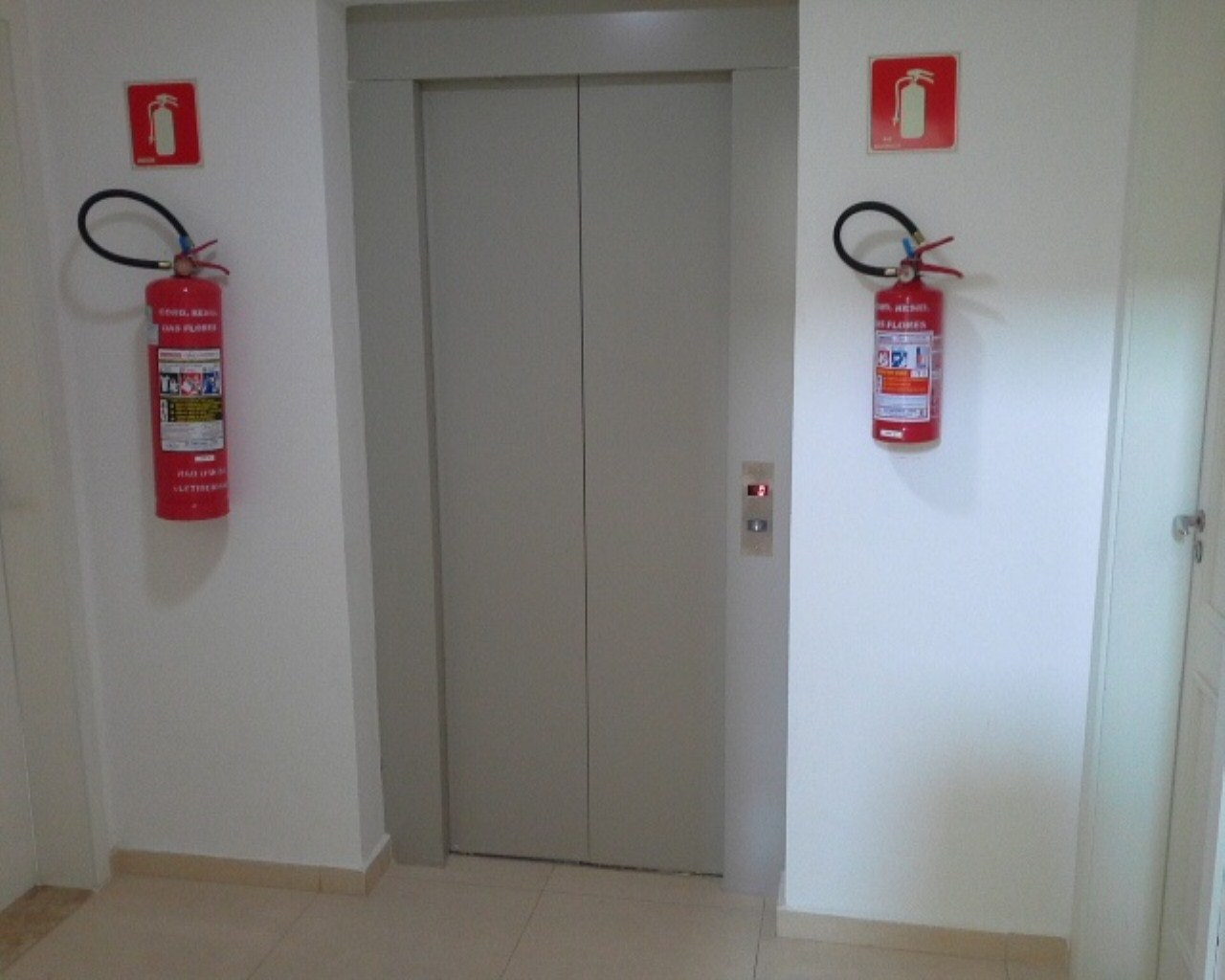 Apartamento à venda com 1 quarto, 74m² - Foto 10