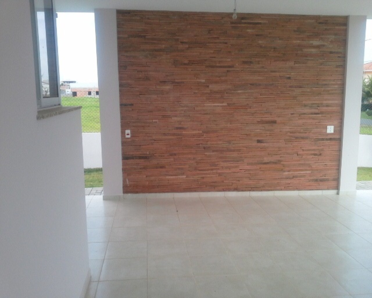 Casa à venda com 3 quartos, 280m² - Foto 2