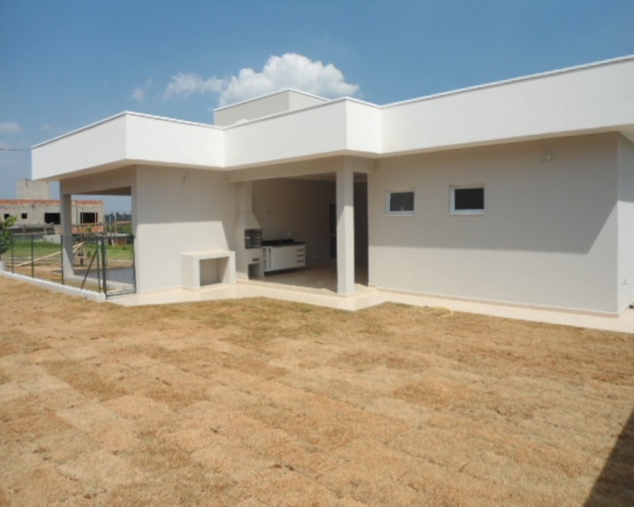 Casa à venda com 3 quartos, 205m² - Foto 5