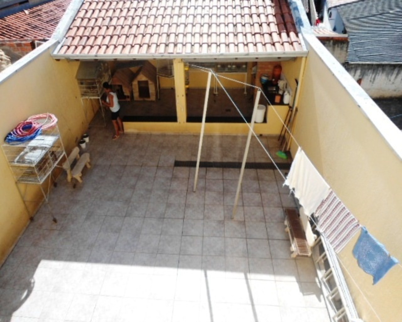 Casa à venda com 3 quartos, 140m² - Foto 2