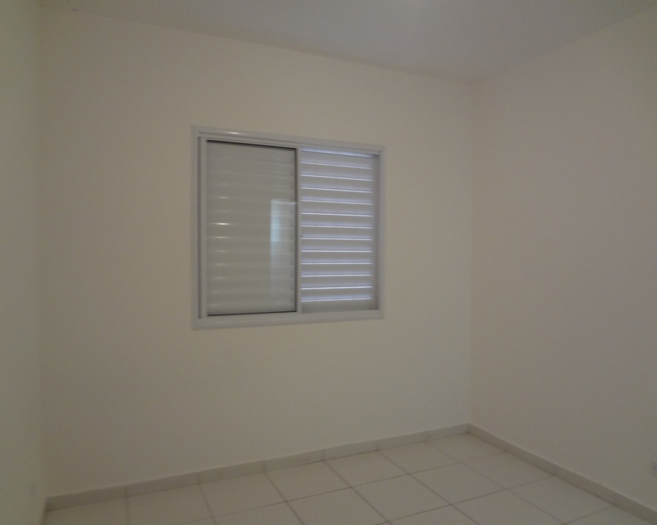 Apartamento à venda com 3 quartos, 68m² - Foto 4