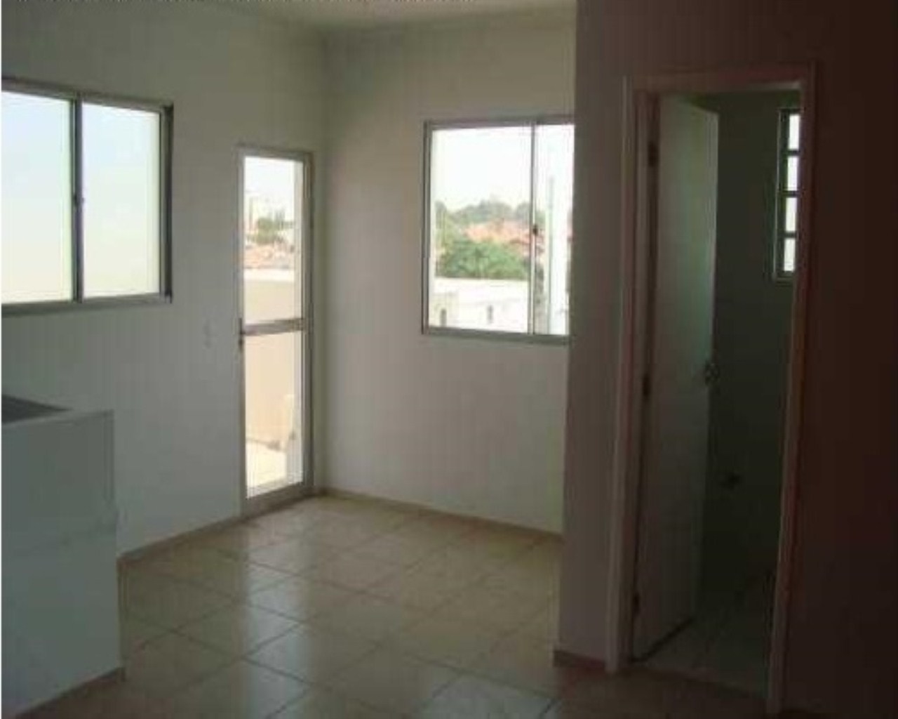 Cobertura à venda com 2 quartos, 80m² - Foto 4