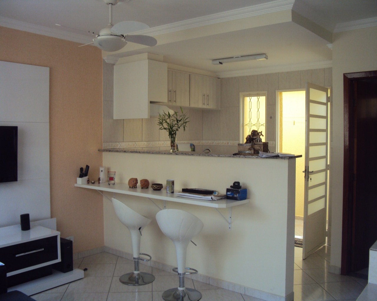 Apartamento à venda com 1 quarto, 30m² - Foto 2