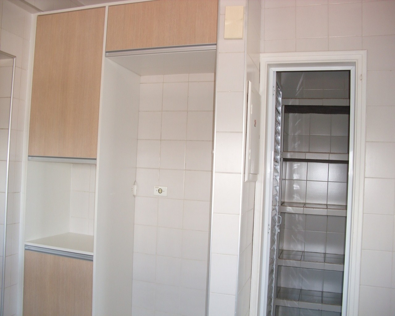 Apartamento à venda com 3 quartos, 192m² - Foto 11