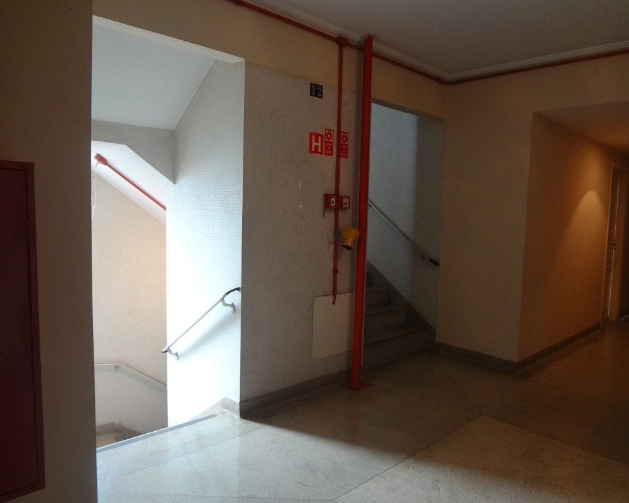 Apartamento à venda com 3 quartos, 123m² - Foto 17