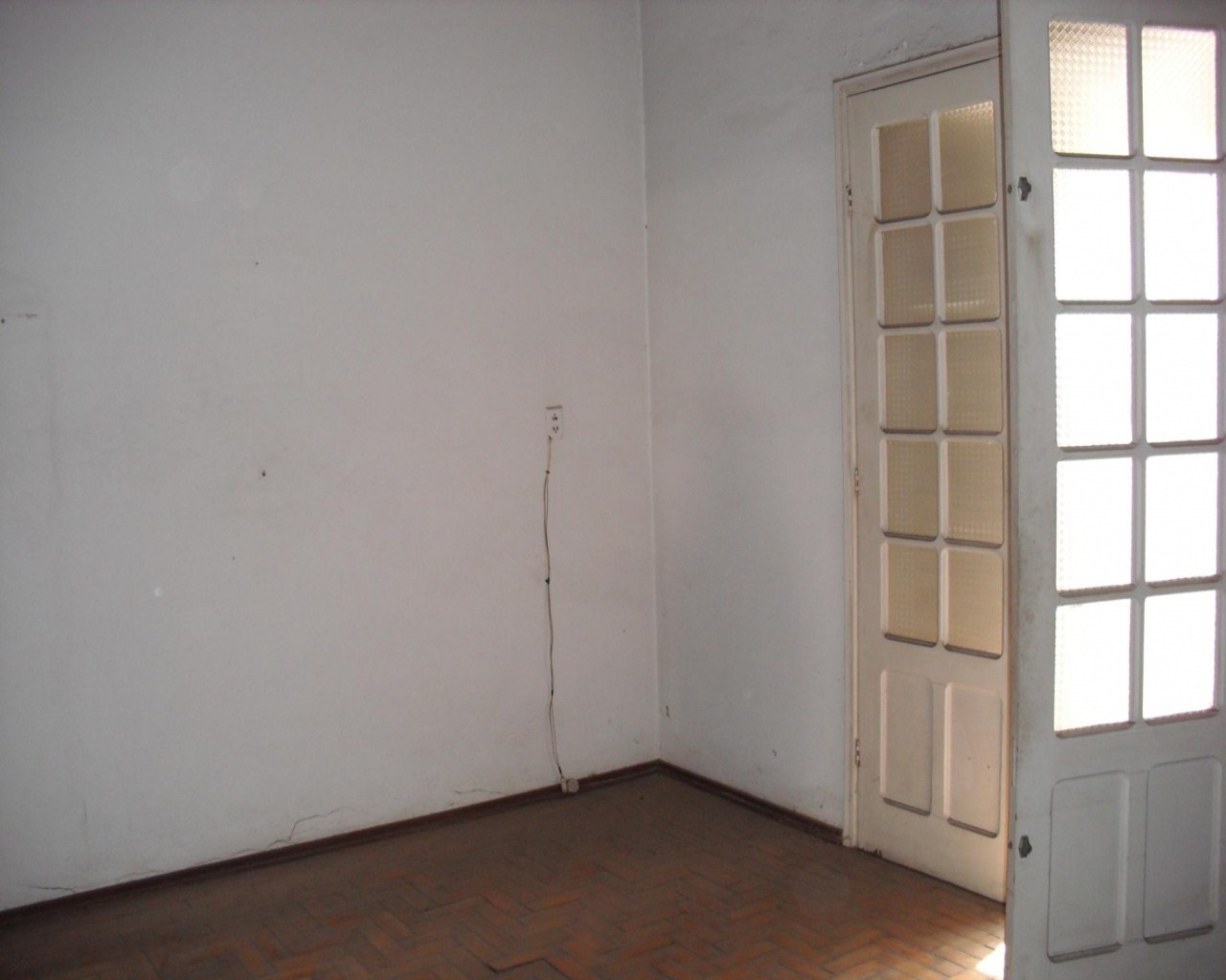 Casa à venda com 3 quartos, 196m² - Foto 3