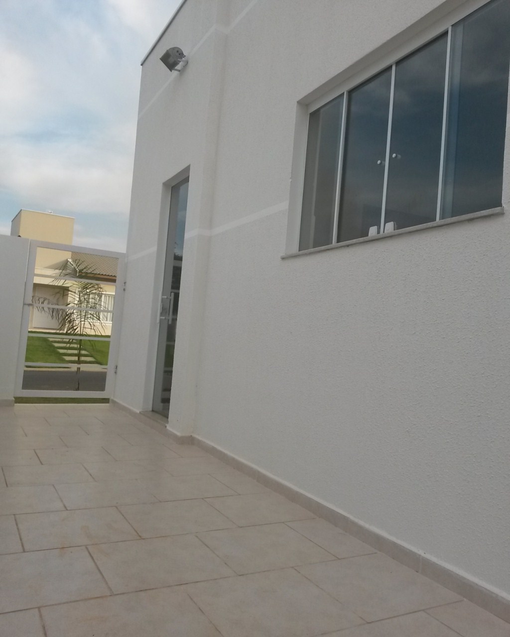 Casa à venda com 3 quartos, 230m² - Foto 4