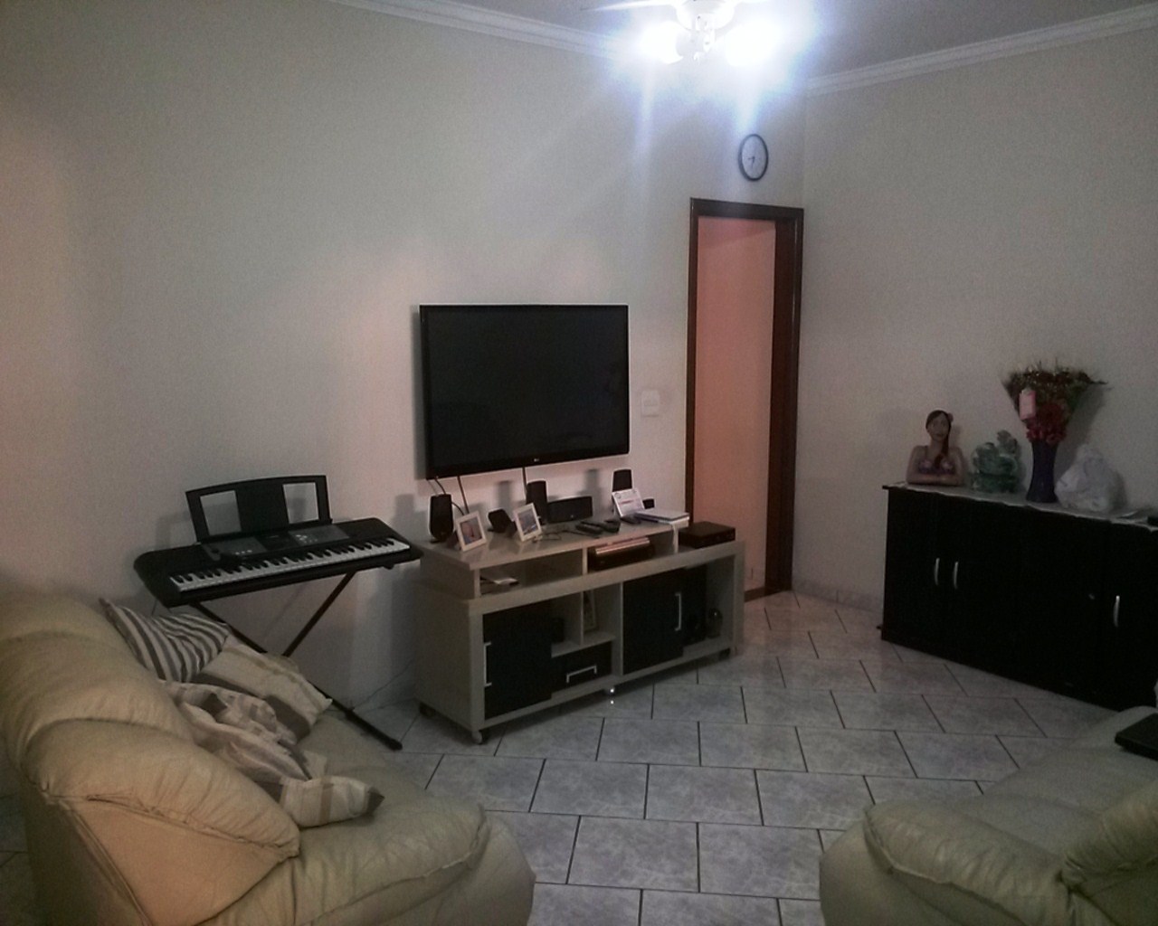 Casa à venda com 2 quartos, 180m² - Foto 9