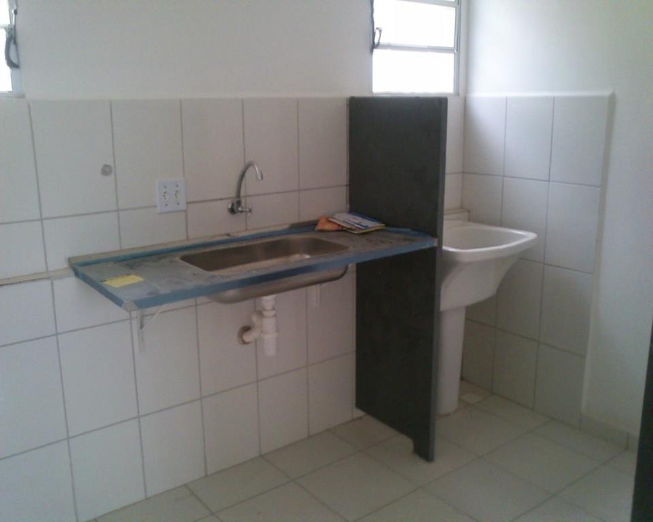 Apartamento à venda com 2 quartos, 42m² - Foto 4