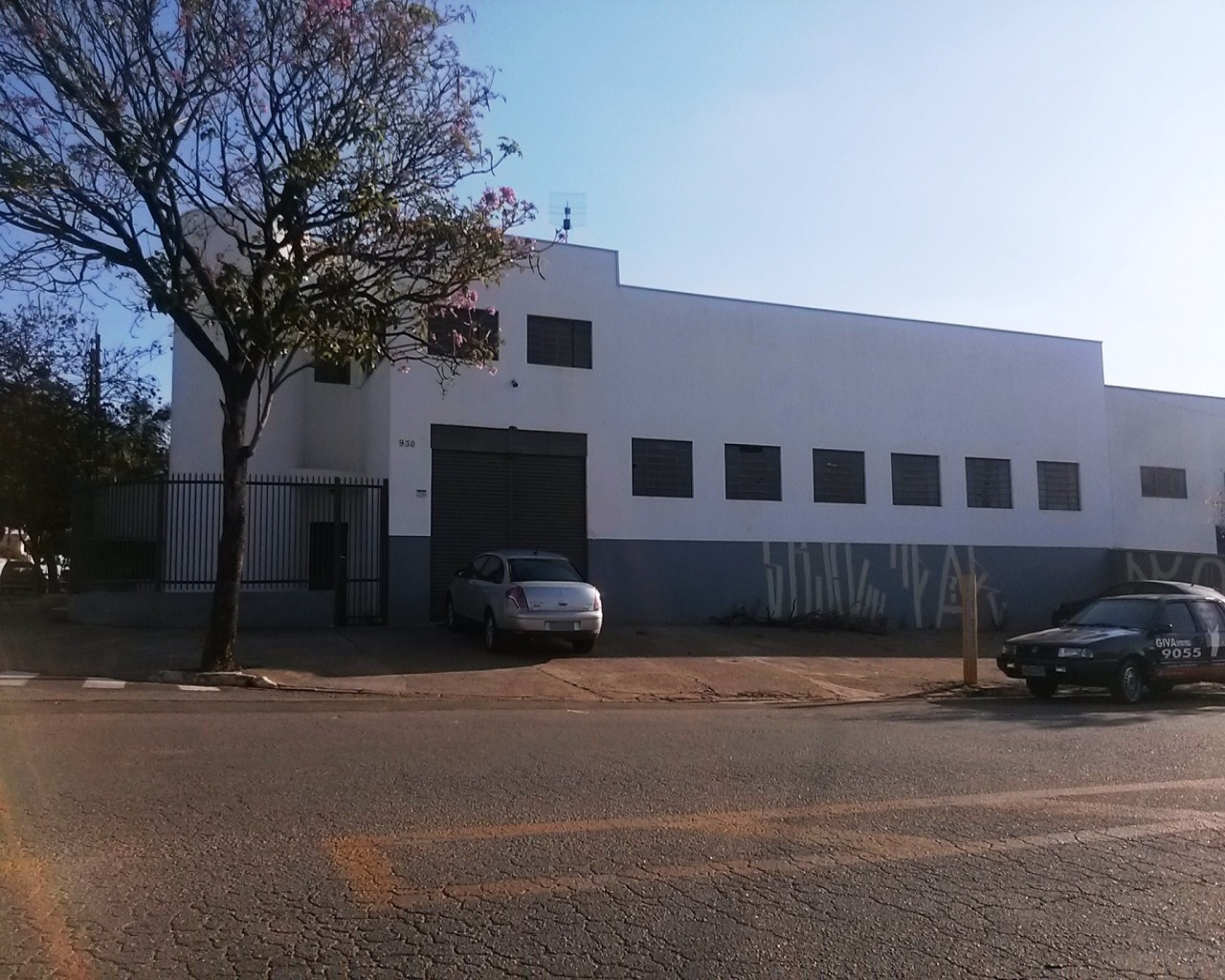 Depósito-Galpão-Armazém para alugar, 150m² - Foto 1