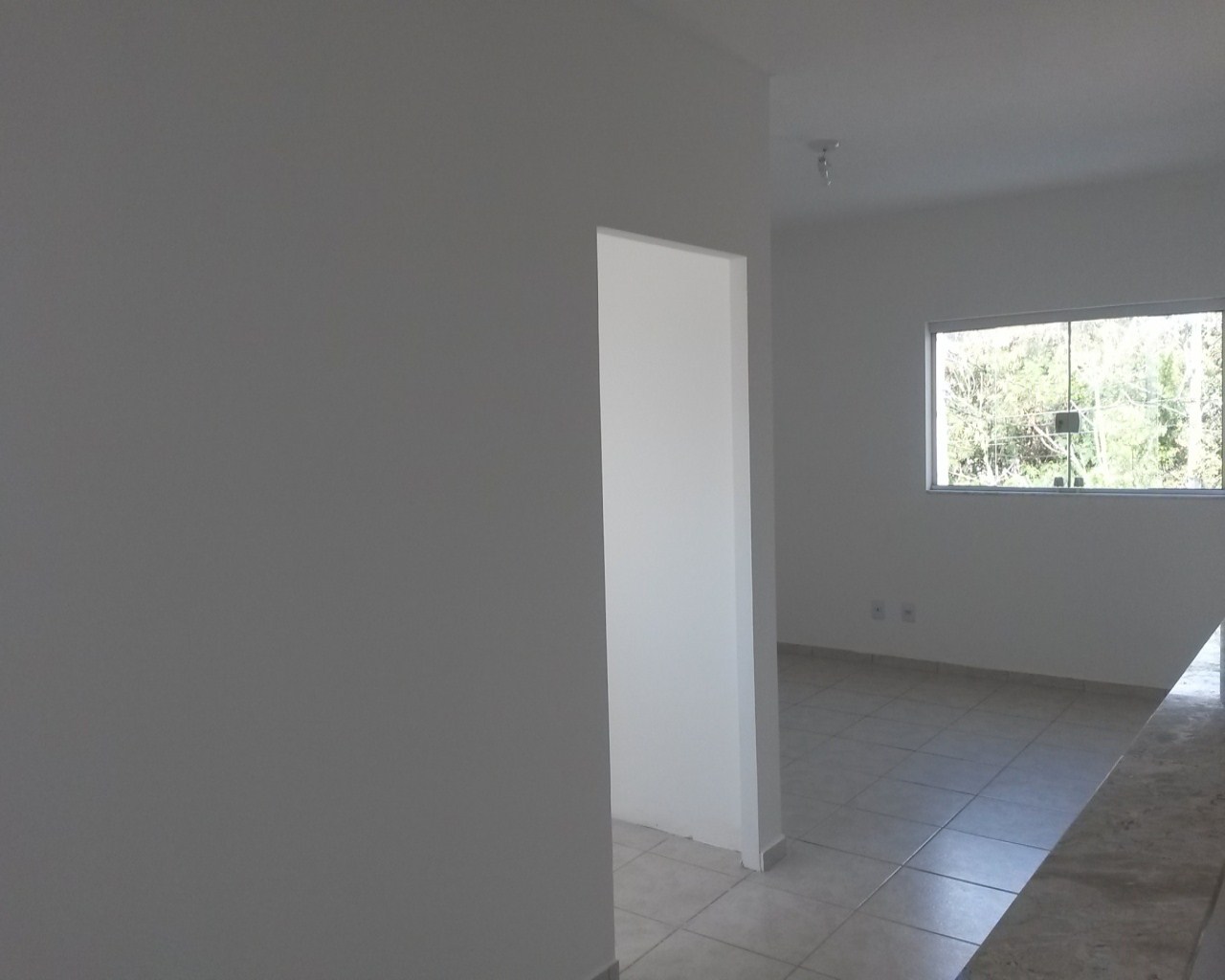 Casa à venda com 4 quartos, 135m² - Foto 2