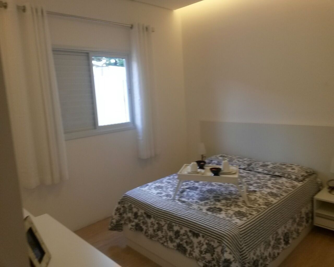 Apartamento à venda com 2 quartos, 76m² - Foto 2