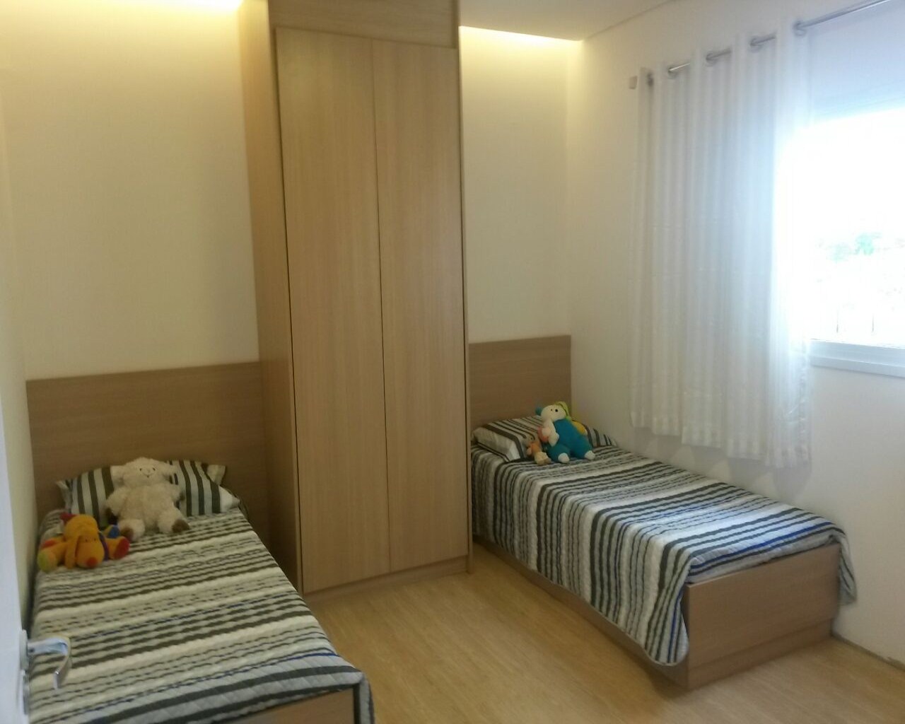 Apartamento à venda com 2 quartos, 76m² - Foto 1