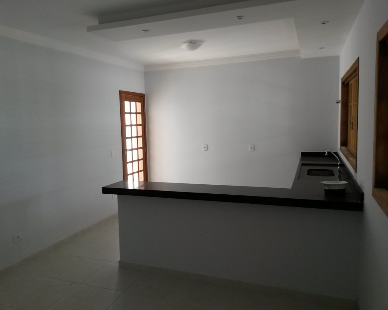 Casa à venda com 3 quartos, 157m² - Foto 3