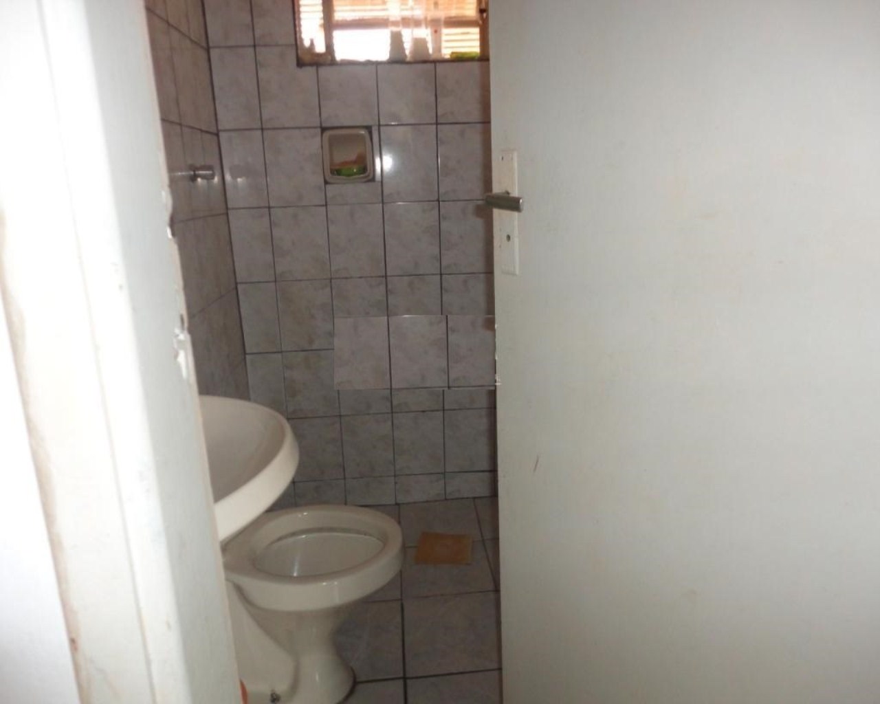 Casa à venda com 3 quartos, 180m² - Foto 8