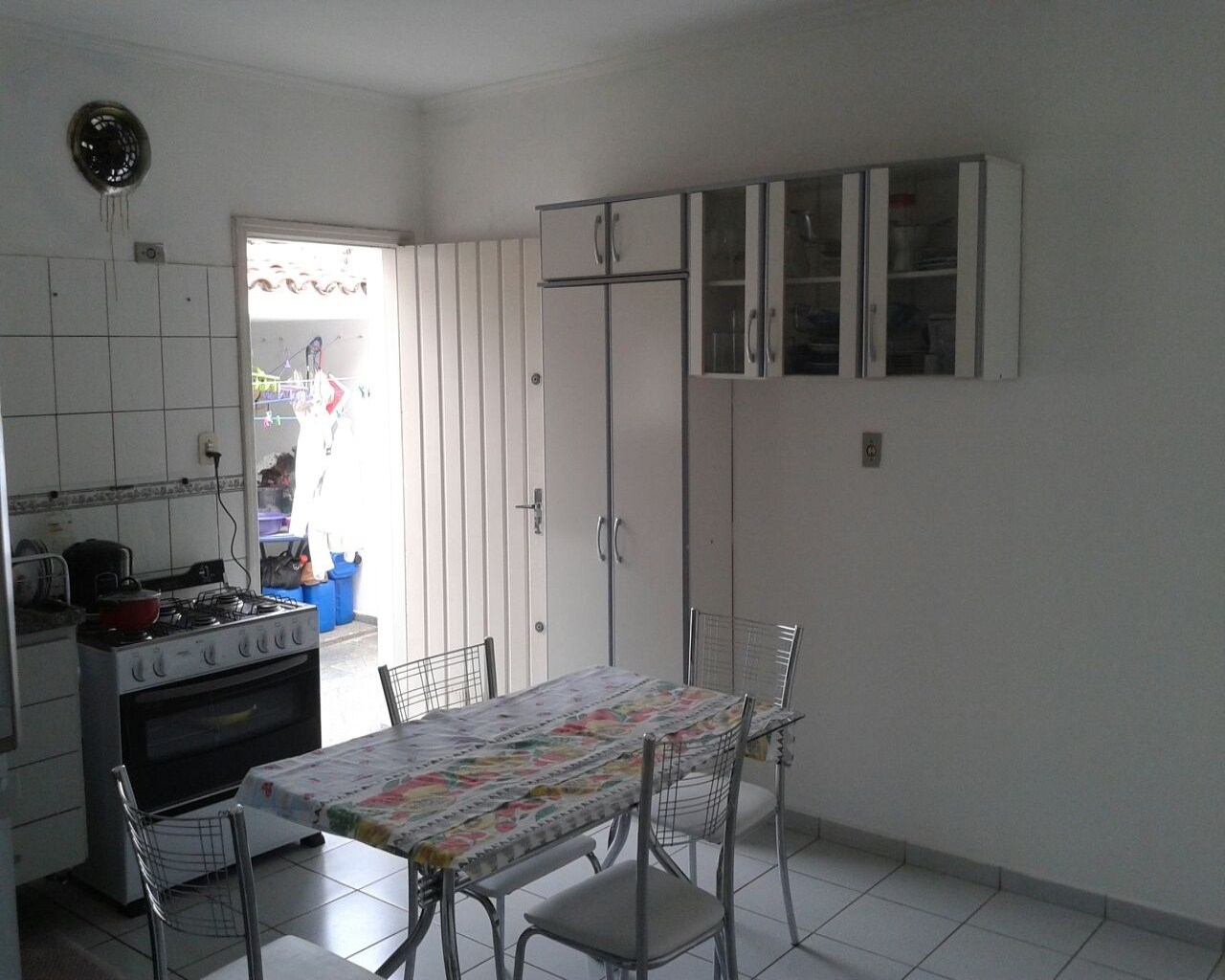 Casa à venda com 3 quartos, 200m² - Foto 14