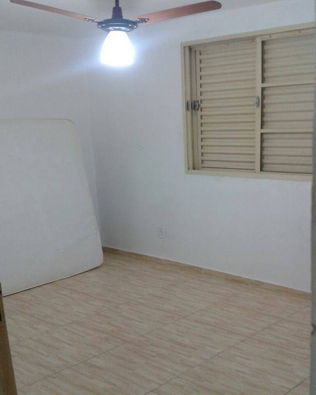 Apartamento à venda com 2 quartos, 50m² - Foto 2