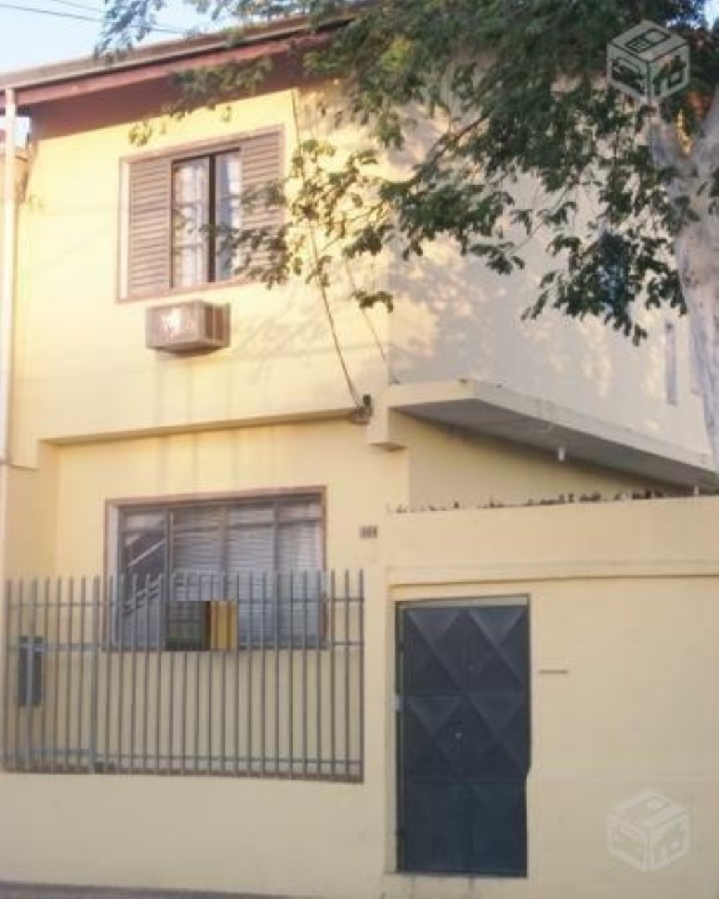 Casa à venda com 2 quartos, 218m² - Foto 2