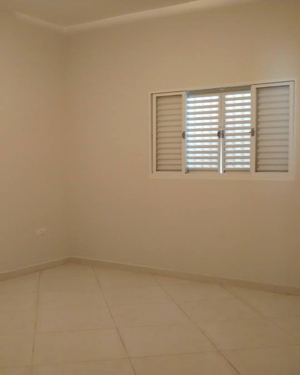 Casa à venda com 3 quartos, 148m² - Foto 4