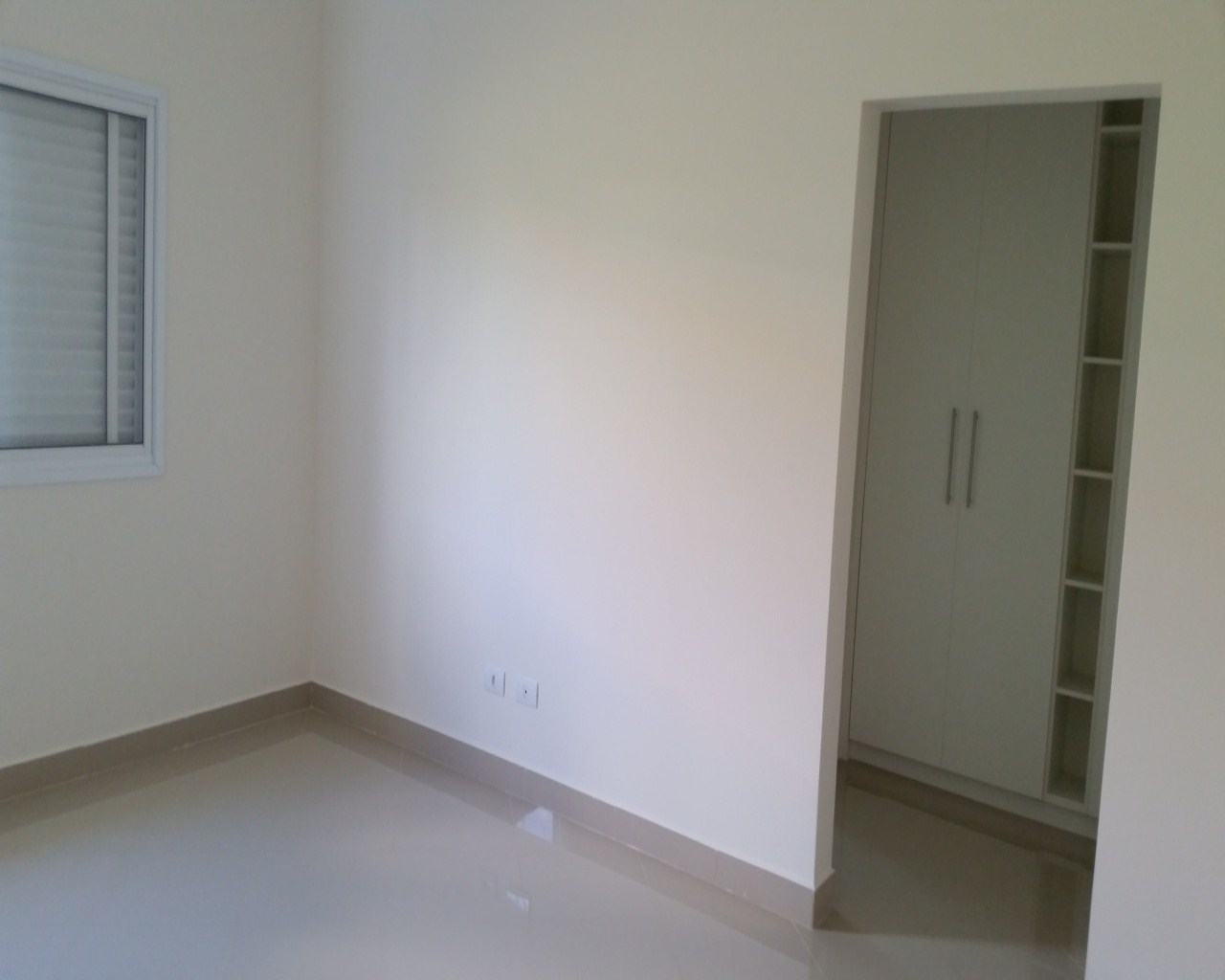 Casa à venda com 3 quartos, 210m² - Foto 5