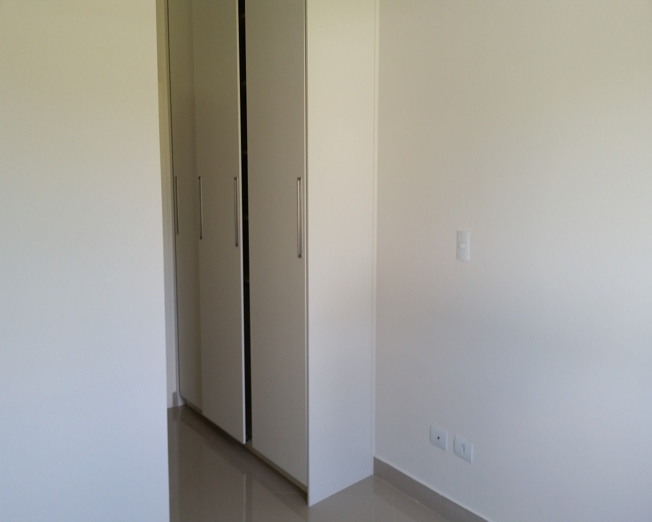 Casa à venda com 3 quartos, 210m² - Foto 11