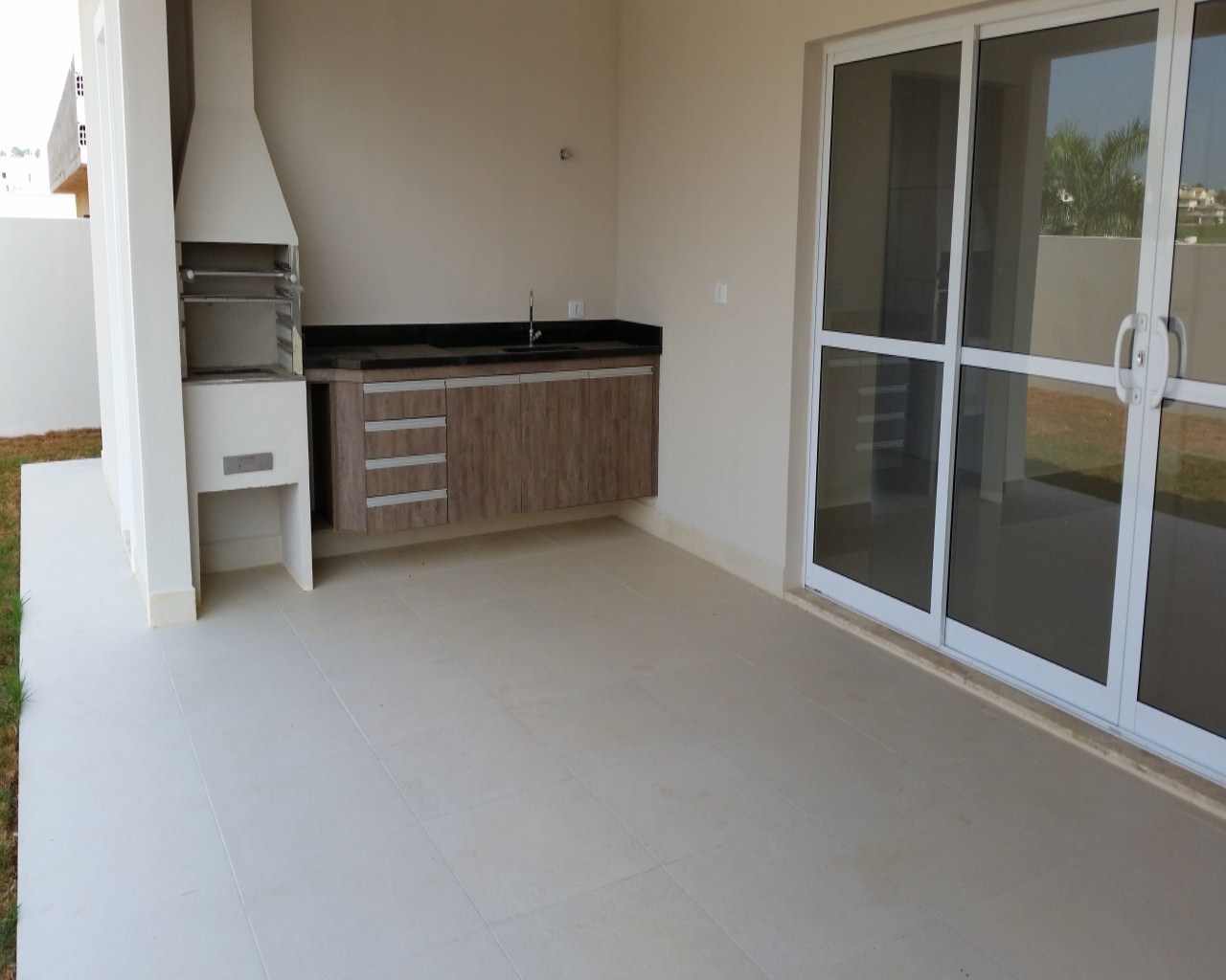 Casa à venda com 3 quartos, 220m² - Foto 14