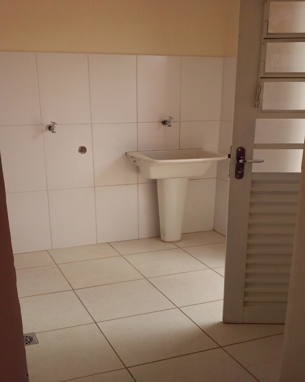 Casa à venda com 2 quartos, 120m² - Foto 8