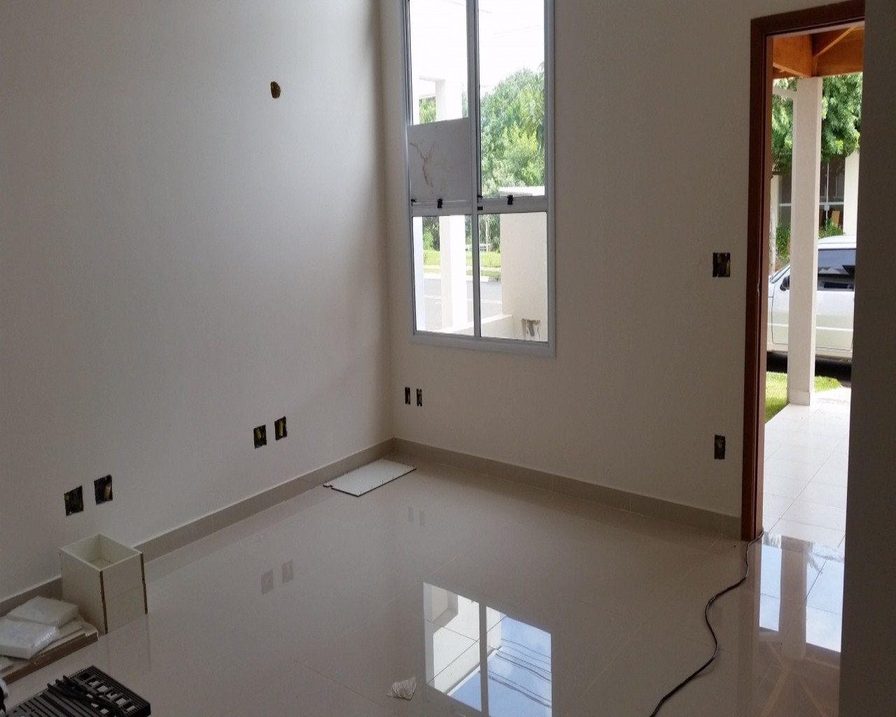 Casa à venda com 3 quartos, 145m² - Foto 1