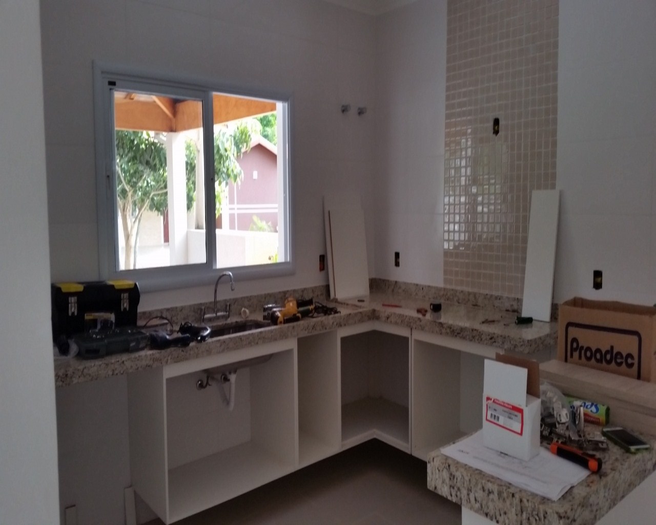 Casa à venda com 3 quartos, 145m² - Foto 2