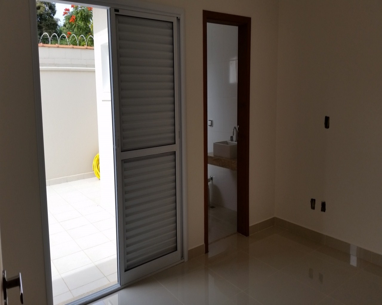 Casa à venda com 3 quartos, 145m² - Foto 6