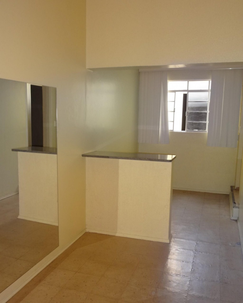 Casa à venda com 3 quartos, 167m² - Foto 1