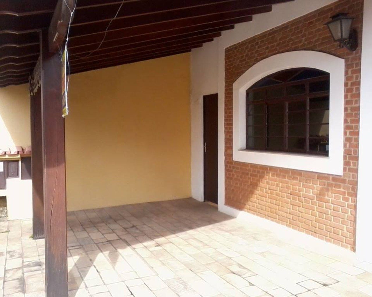 Casa à venda e aluguel com 3 quartos, 293m² - Foto 2