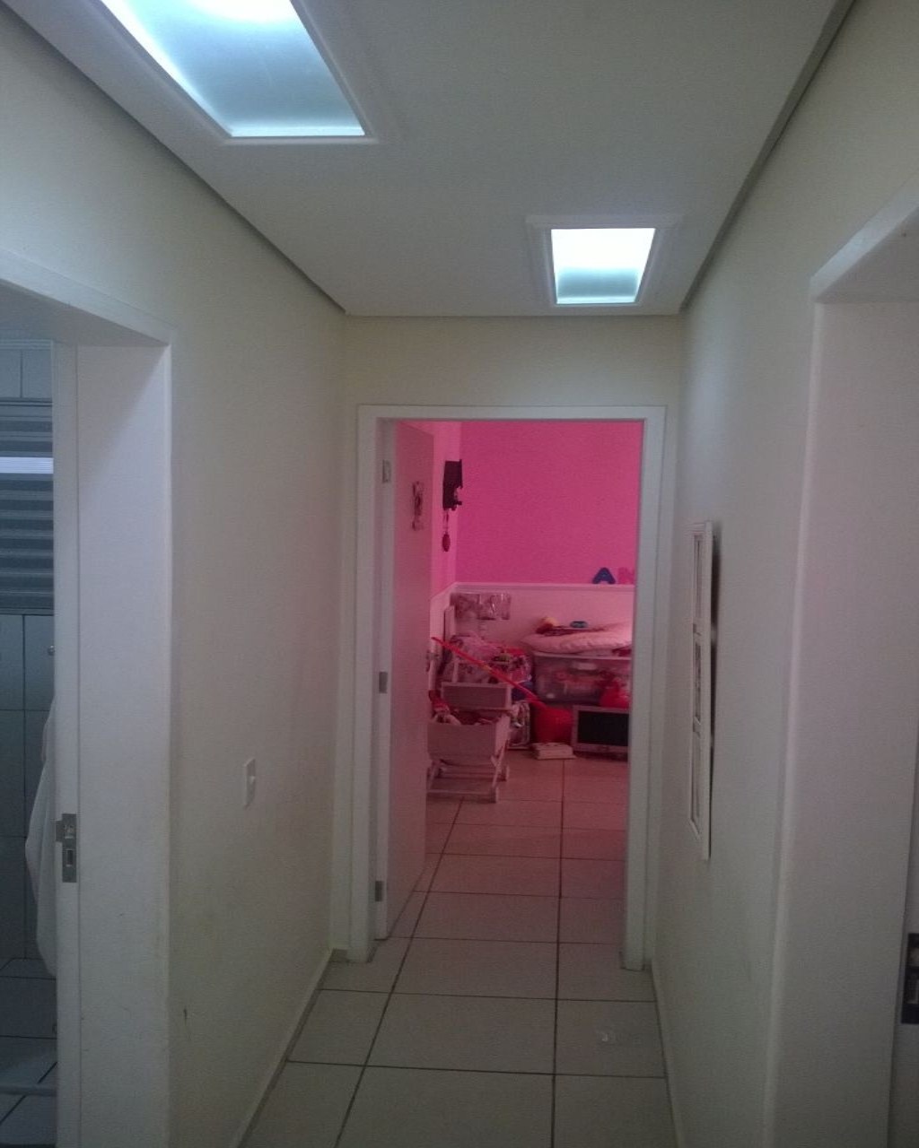 Apartamento à venda com 2 quartos, 62m² - Foto 4