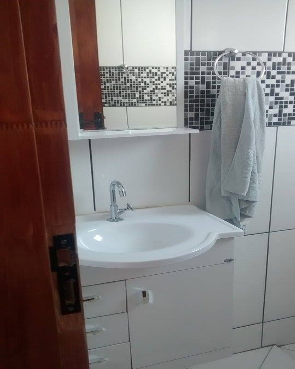 Casa à venda com 3 quartos, 89m² - Foto 10